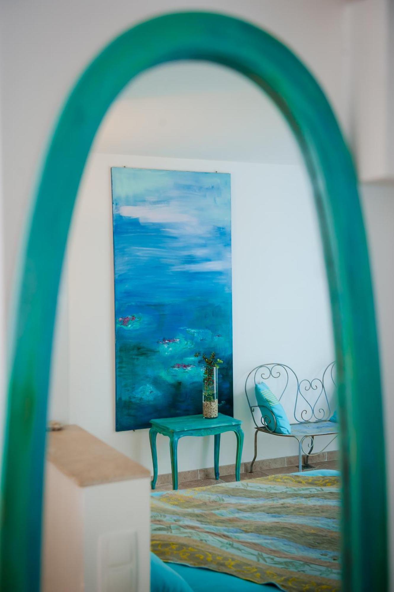 Les 4 Elements Bed & Breakfast Tourrettes-sur-Loup Rom bilde