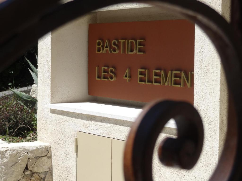 Les 4 Elements Bed & Breakfast Tourrettes-sur-Loup Eksteriør bilde
