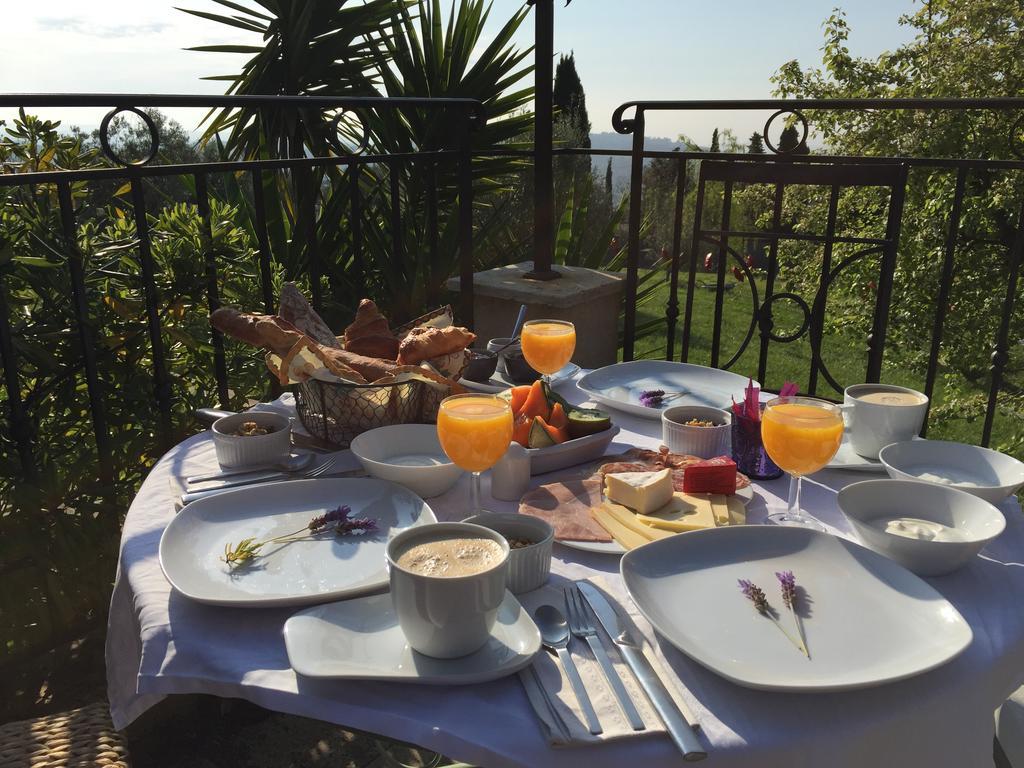 Les 4 Elements Bed & Breakfast Tourrettes-sur-Loup Eksteriør bilde